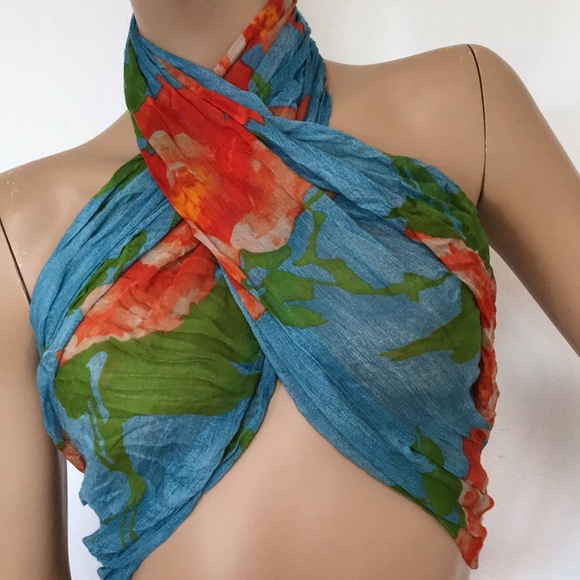 Lauren Ralph Lauren Accessories - NWT Ralph Lauren Tropical Roses Turquoise Scarf